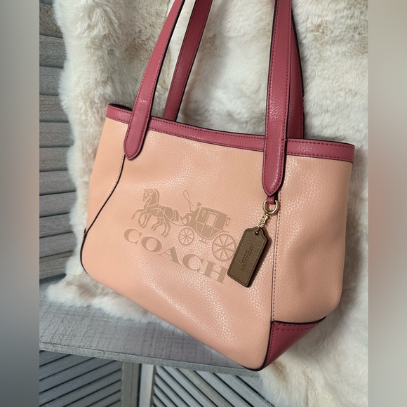COACH BLUSH PINK & CORAL HORSE & CARRIAGE COLOR-BLOCK TOTE - Picture 6 of 16